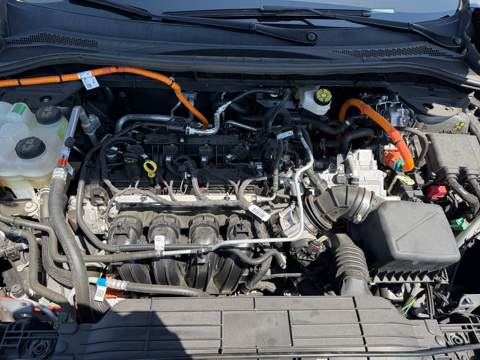 Certified 2025 Ford Escape ST-Line w/ Equipment Group 301A FWD image 20