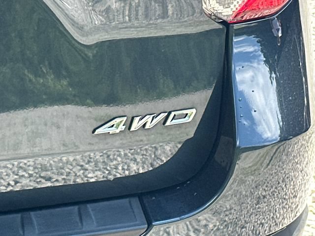 Certified 2022 Ford Explorer XLT w/ Equipment Group 202A AWD/4WD image 14
