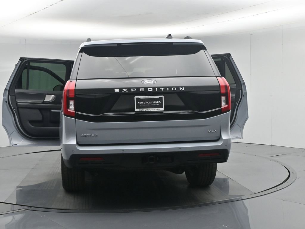 Certified 2025 Ford Expedition Max Active RWD image 37