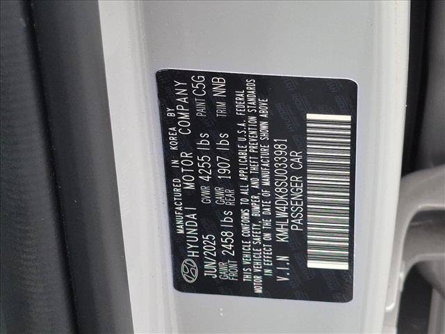 Used 2025 Hyundai Elantra N FWD image 24