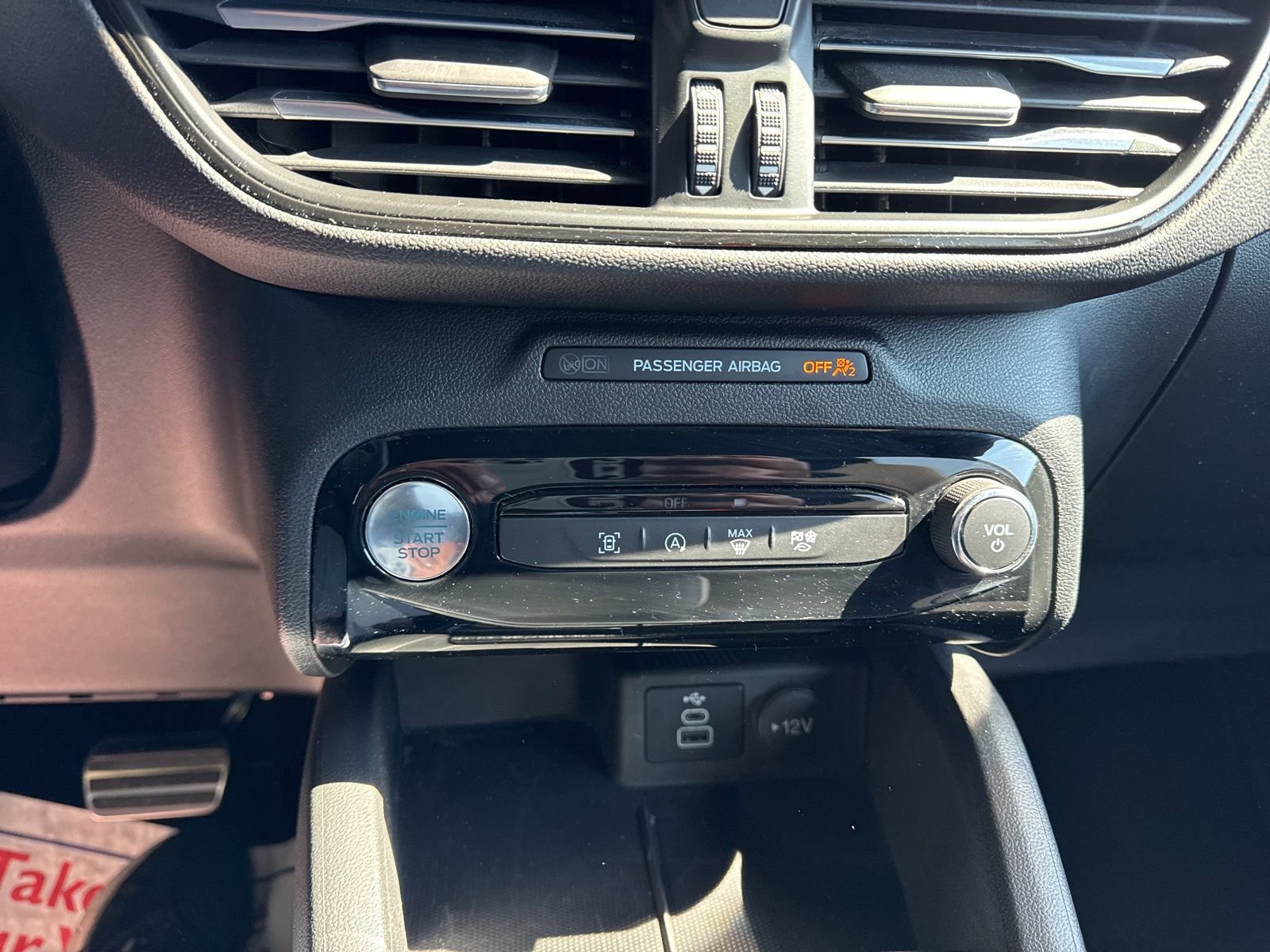 Certified 2024 Ford Escape ST-Line w/ Tech Pack #1 image 33