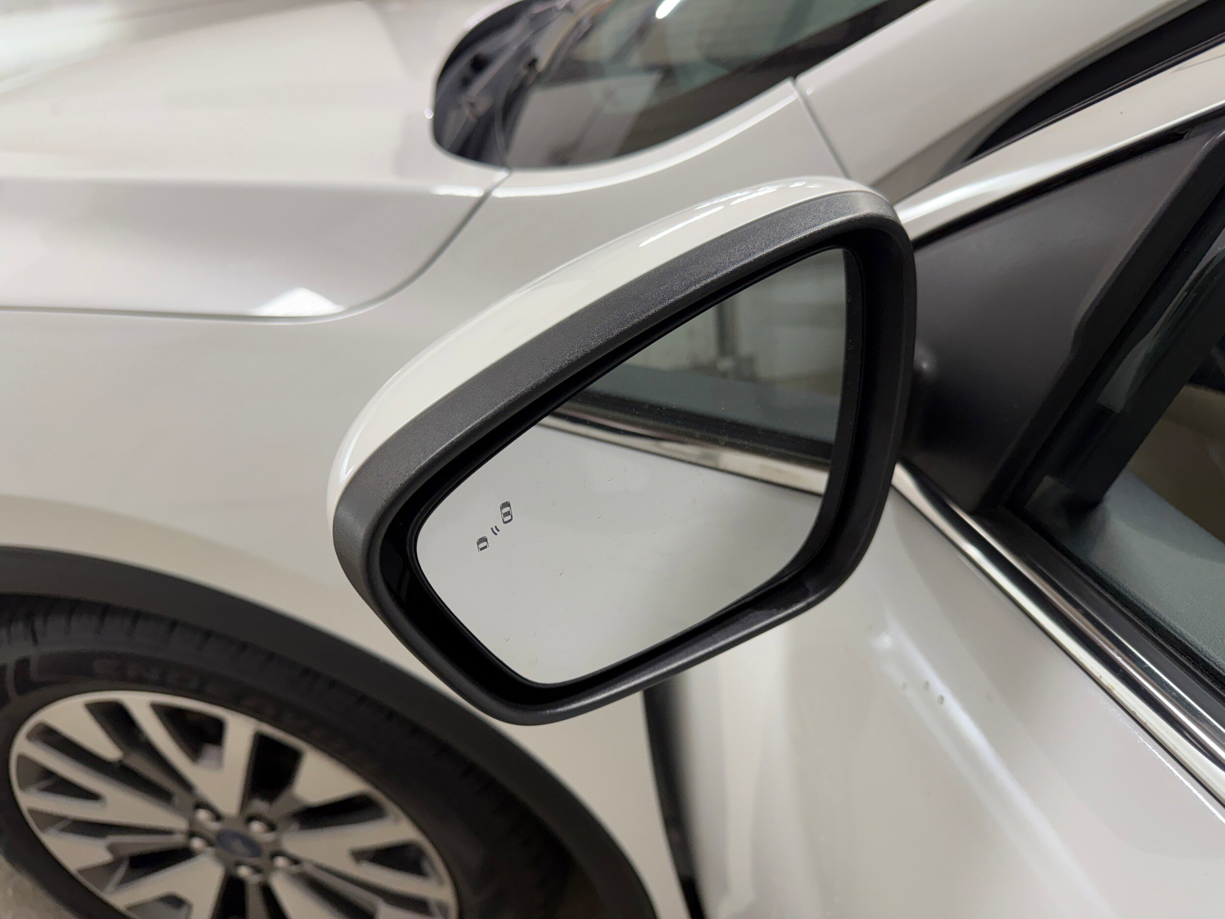 Certified 2021 Ford Escape Titanium FWD image 36