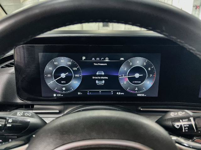 Used 2023 Kia Carnival SX FWD image 17