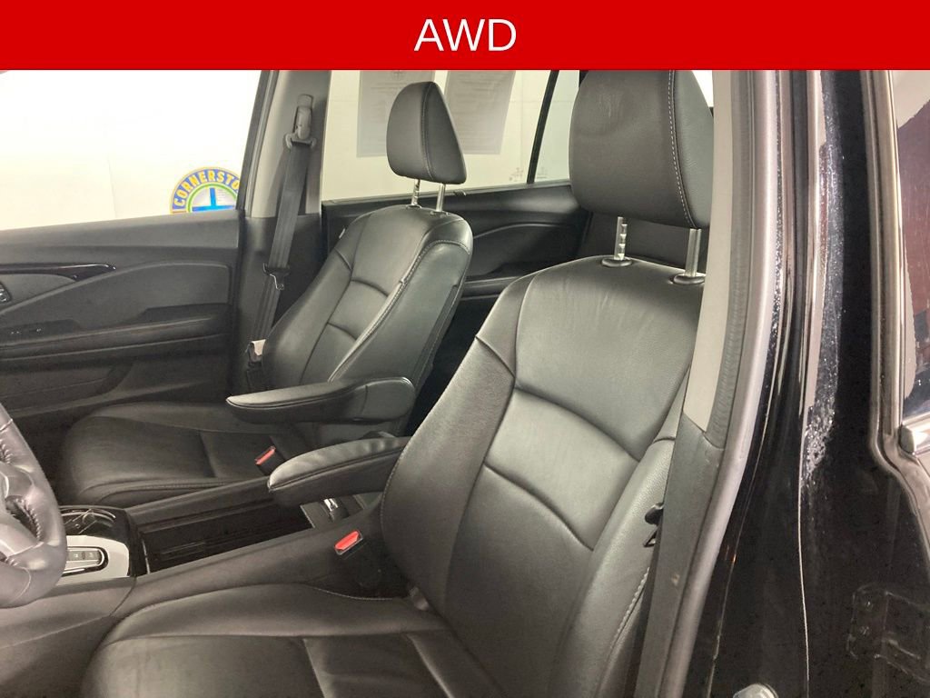 Used 2022 Honda Pilot Touring image 10