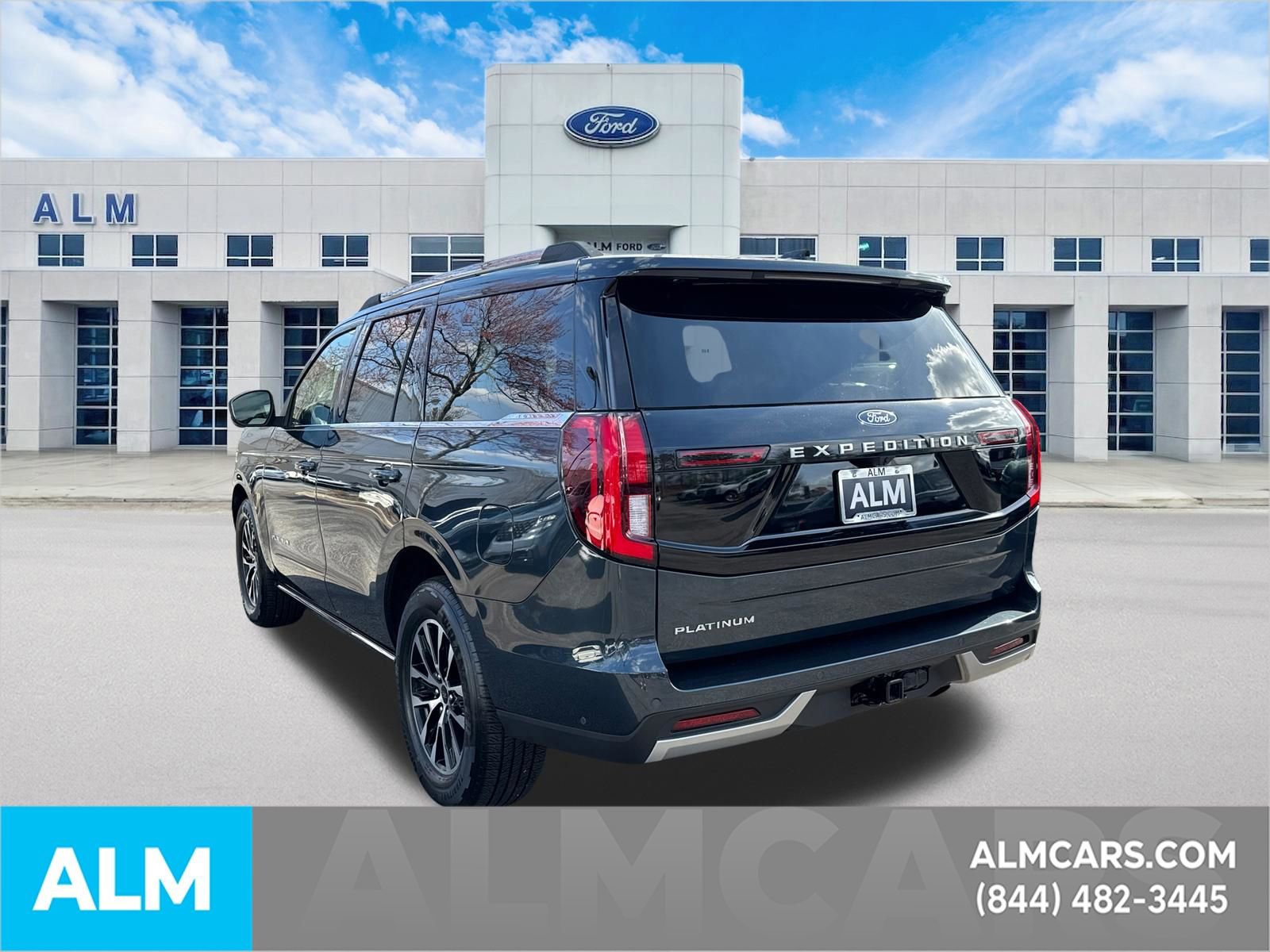 Certified 2025 Ford Expedition Platinum image 8