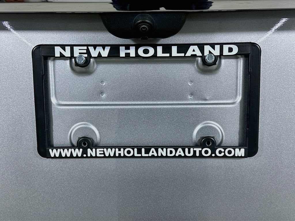 Certified 2020 Ford Explorer XLT w/ Equipment Group 202A AWD/4WD image 18