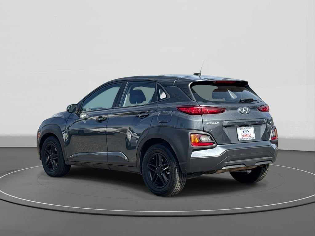 Used 2021 Hyundai Kona SE image 2