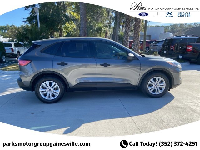 Certified 2022 Ford Escape S image 3