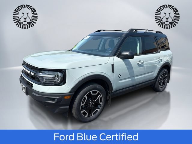 Certified 2023 Ford Bronco Sport Outer Banks w/ Tech Package AWD/4WD image 1