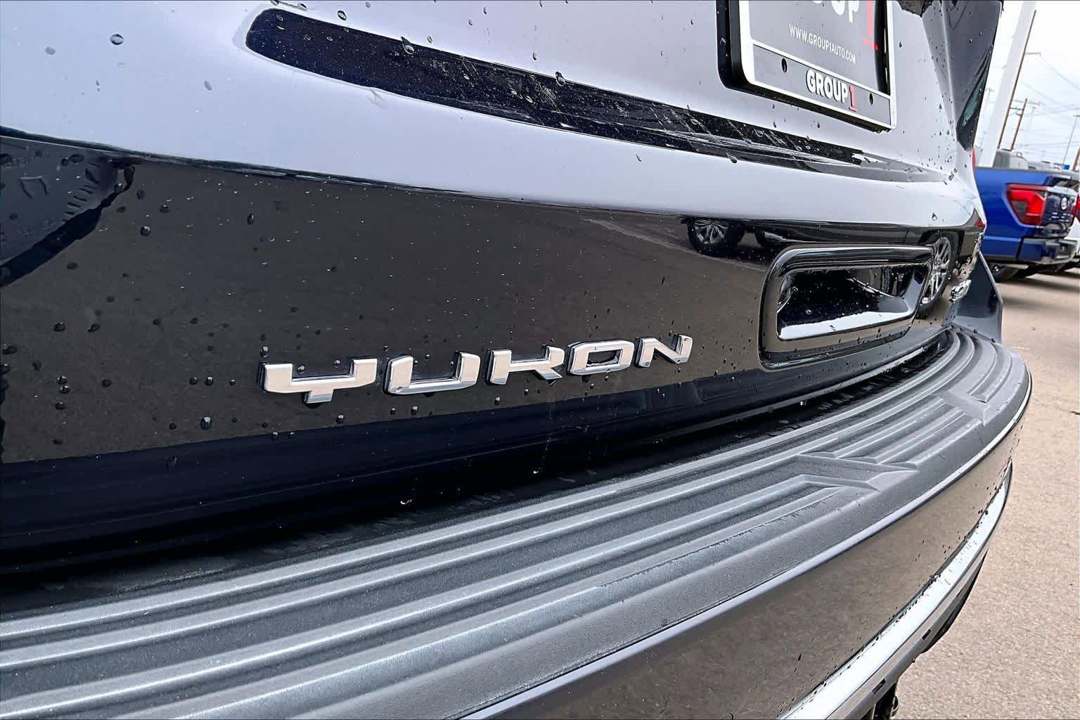 Used 2023 GMC Yukon SLT w/ SLT Luxury Package AWD/4WD image 31