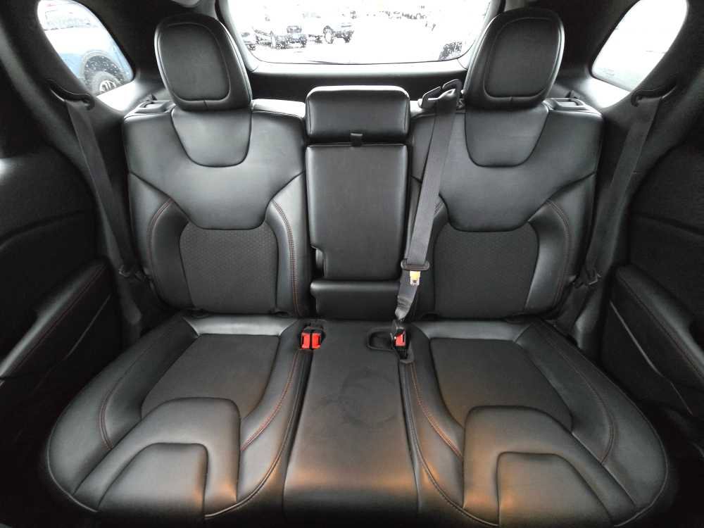 Used 2021 Jeep Cherokee Trailhawk w/ Trailer Tow Group image 17