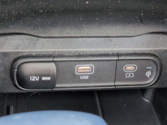 Used 2024 Kia Telluride SX w/ Towing Package FWD image 23