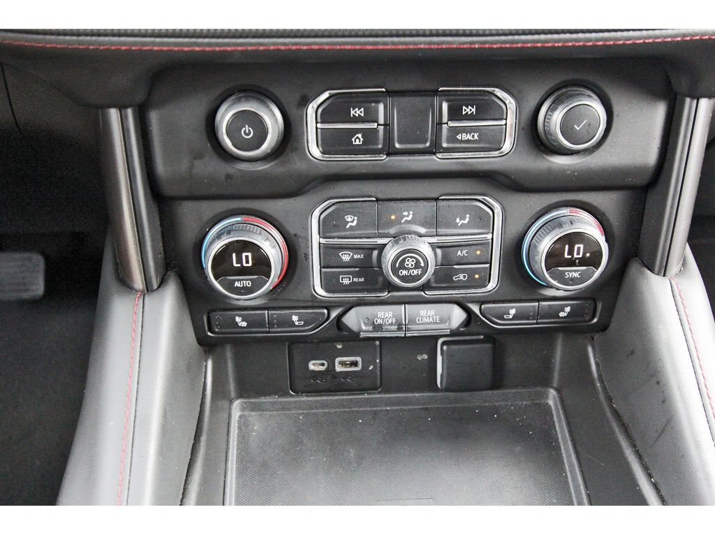 Used 2022 Chevrolet Tahoe RST w/ Luxury Package AWD/4WD image 27