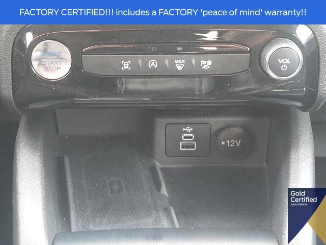 Certified 2025 Ford Escape Platinum AWD/4WD image 34