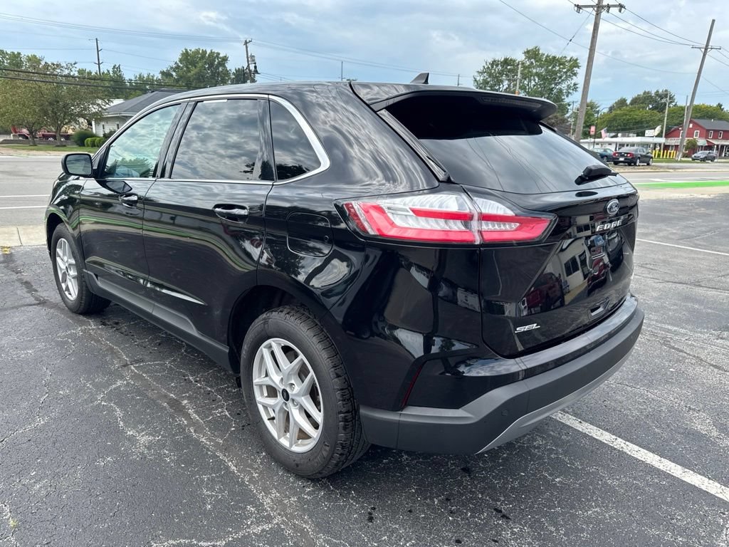 Certified 2024 Ford Edge SEL w/ Convenience Package AWD/4WD image 6