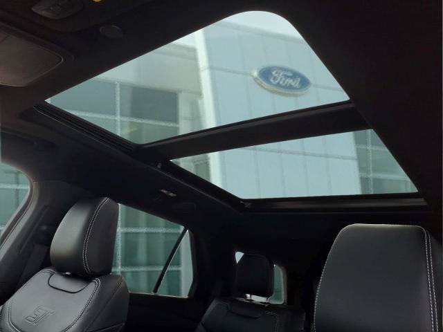 Certified 2023 Ford Explorer ST w/ Equipment Group 401A AWD/4WD image 26