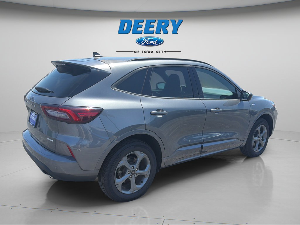 Certified 2024 Ford Escape ST-Line w/ Tech Pack #1 AWD/4WD image 18