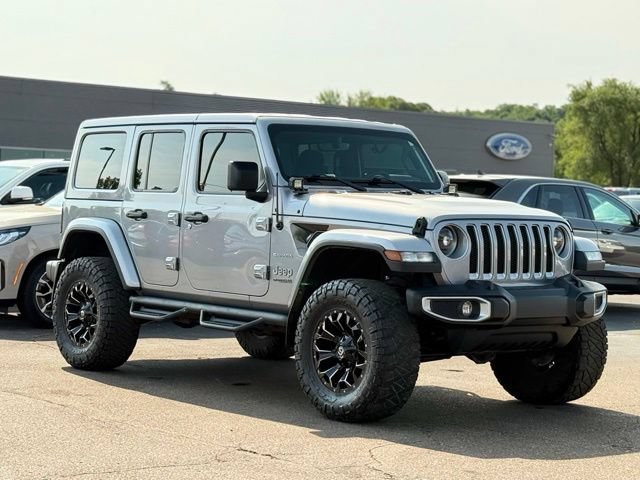 Used 2018 Jeep Wrangler Unlimited Sahara w/ Dual Top Group AWD/4WD image 20