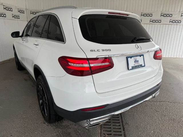 Used 2018 Mercedes-Benz GLC 300 image 2