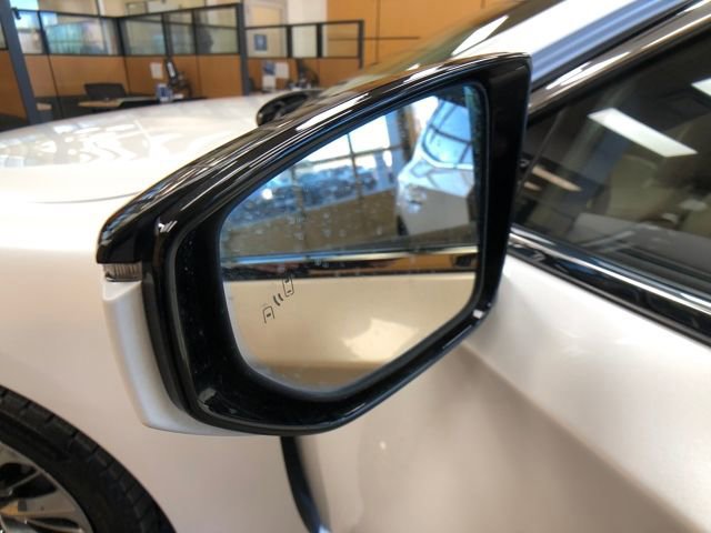 Used 2019 Lexus LS 500 AWD image 21