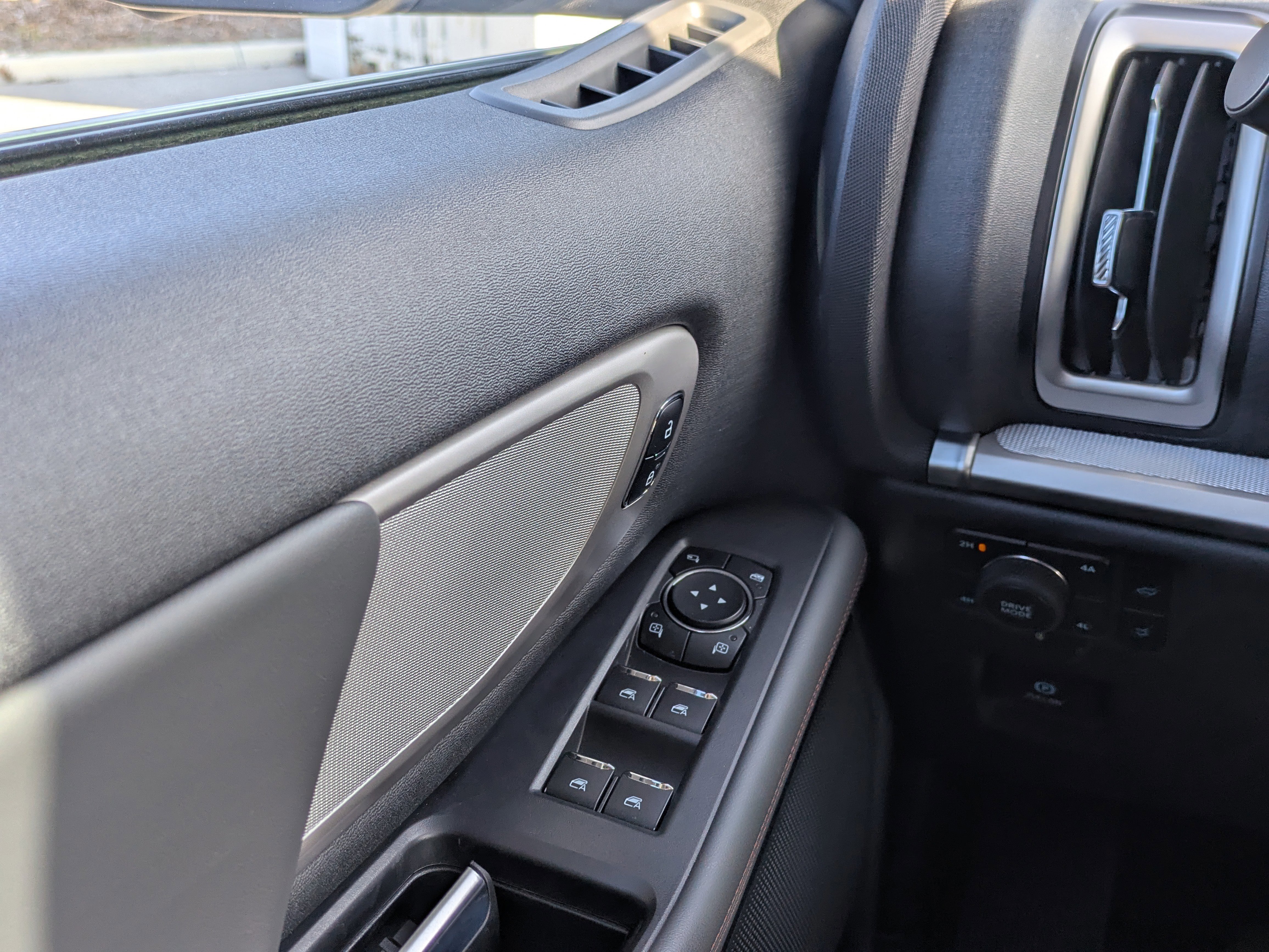 Certified 2025 Ford Expedition Max Active image 28