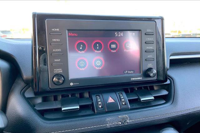 Used 2021 Toyota RAV4 XLE Premium image 31