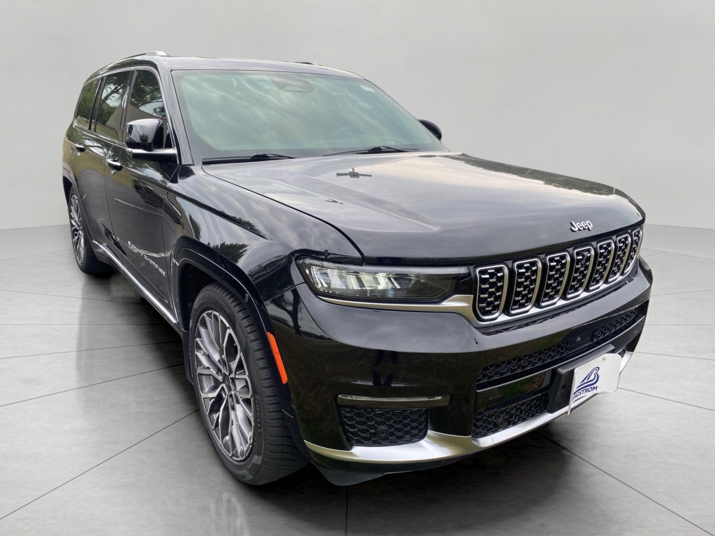 Used 2021 Jeep Grand Cherokee L Summit AWD/4WD video 1