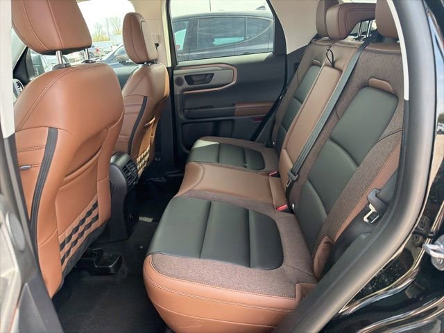 Certified 2025 Ford Bronco Sport Outer Banks w/ Outer Banks Tech Package+ AWD/4WD image 9