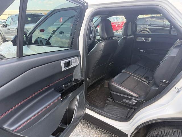 Certified 2023 Ford Explorer ST-Line AWD/4WD image 12
