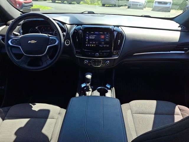 Used 2023 Chevrolet Traverse LT AWD/4WD image 18
