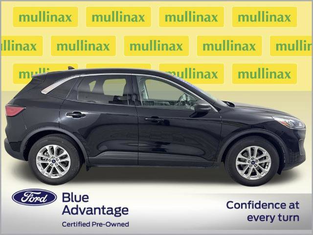 Certified 2022 Ford Escape SE image 2