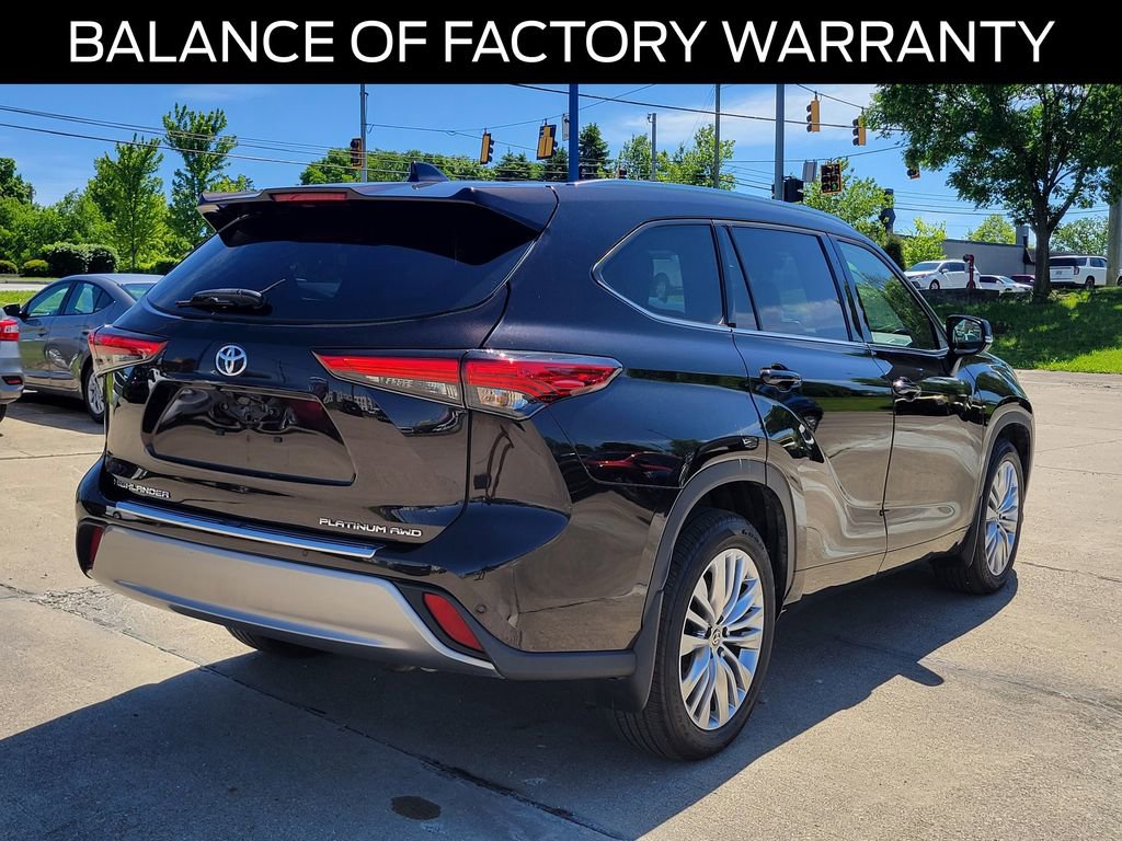 Used 2022 Toyota Highlander Platinum AWD/4WD image 4