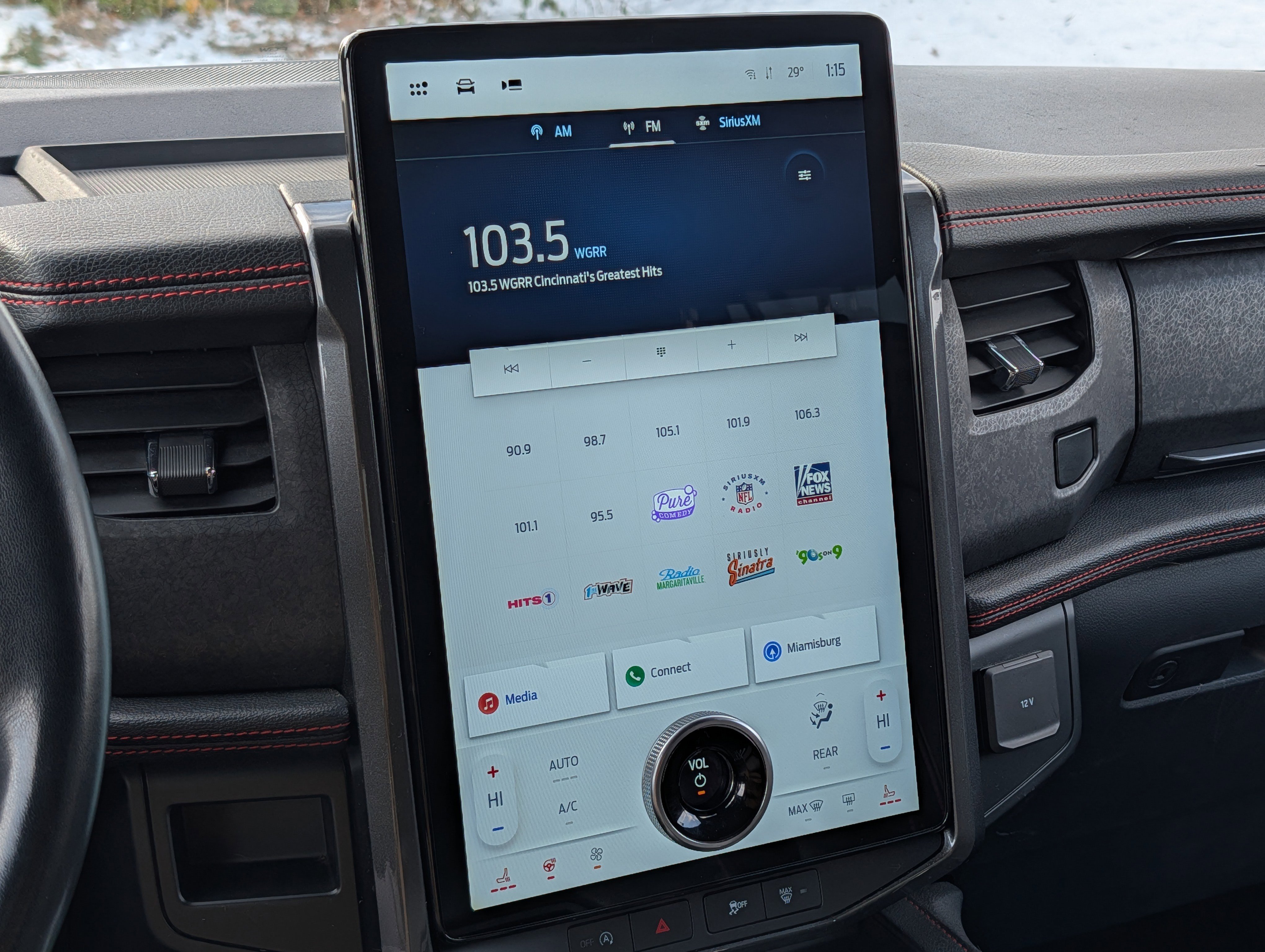 Certified 2022 Ford Expedition Limited image 18