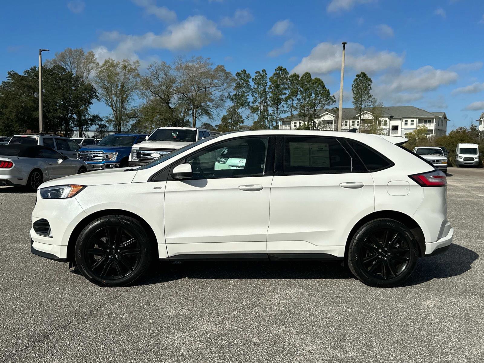 Certified 2022 Ford Edge ST-Line image 2