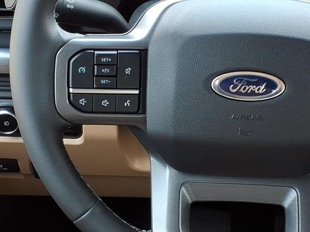 Certified 2026 Ford F450 Lariat w/ Chrome Package AWD/4WD image 10