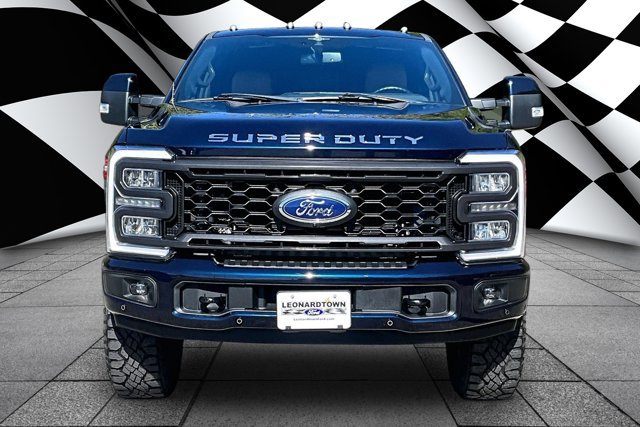 Certified 2023 Ford F250 Lariat w/ Lariat Ultimate Package AWD/4WD image 3