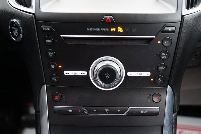 Certified 2019 Ford Edge Titanium w/ Cold Weather Package image 16