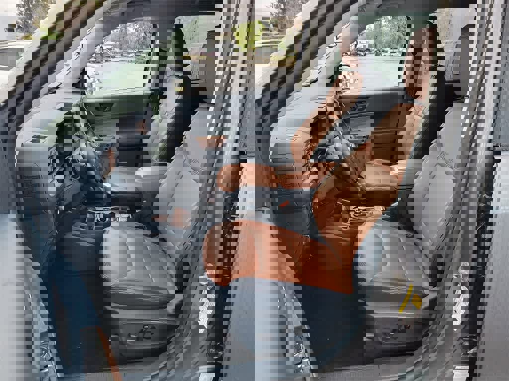 Certified 2023 Ford Maverick Lariat w/ Lariat Luxury Package image 11