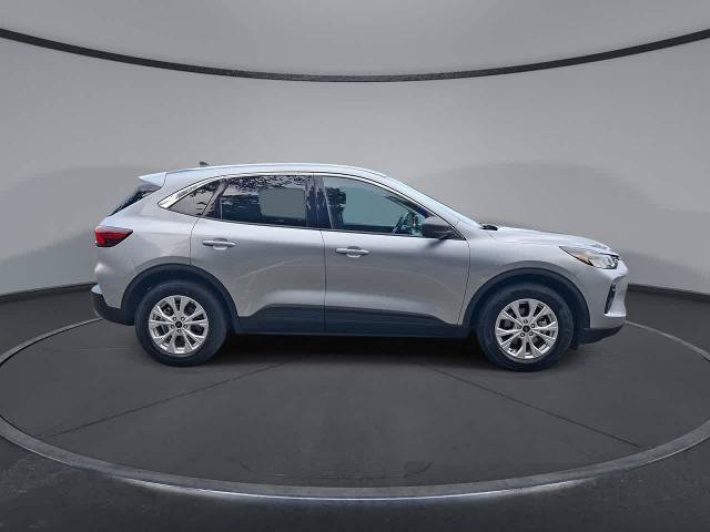 Certified 2024 Ford Escape Active FWD image 9