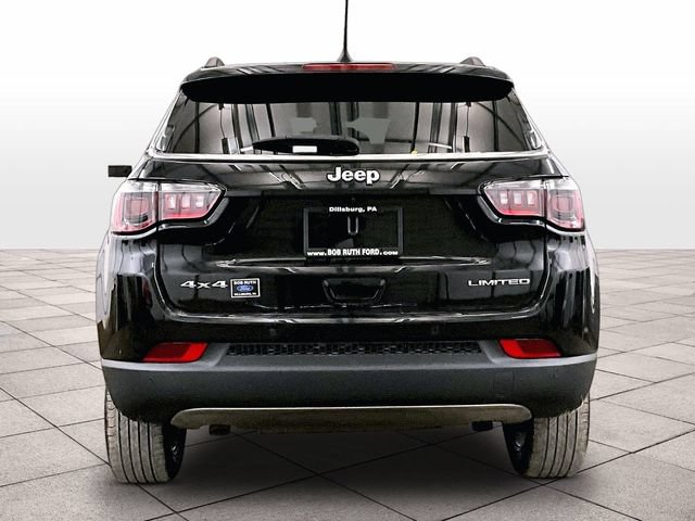 Used 2024 Jeep Compass Limited AWD/4WD image 4