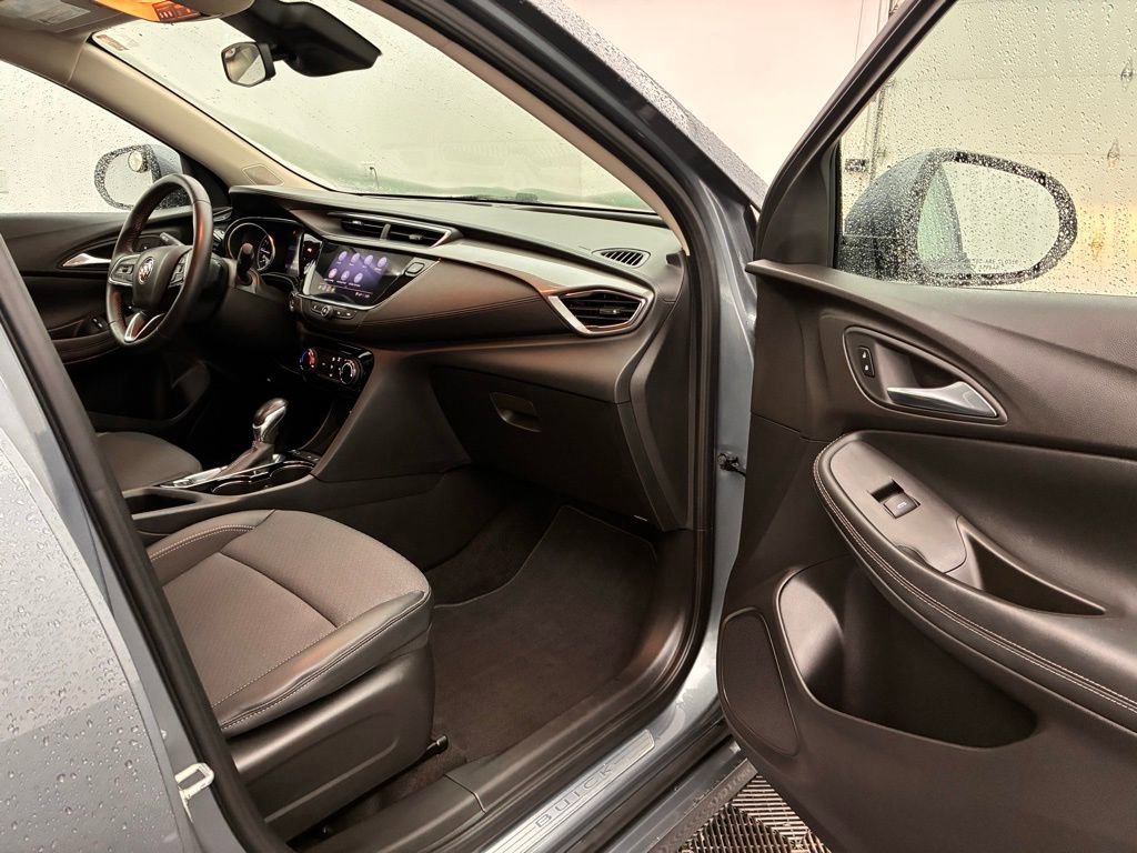 Used 2022 Buick Encore GX Preferred w/ Sport Touring Package image 25