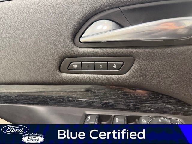 Used 2019 Cadillac XT4 Premium Luxury FWD image 21
