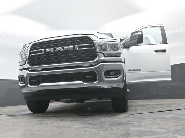 Used 2024 RAM 2500 Big Horn AWD/4WD image 29