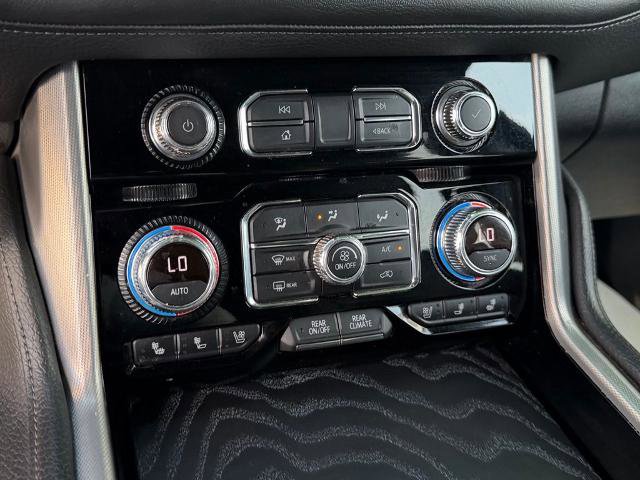Used 2021 GMC Yukon Denali AWD/4WD image 27