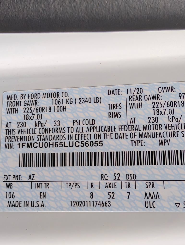 Certified 2020 Ford Escape SEL FWD image 29