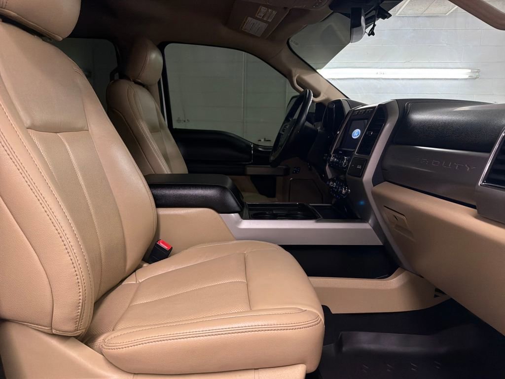 Certified 2020 Ford F250 Lariat w/ Lariat Ultimate Package image 28