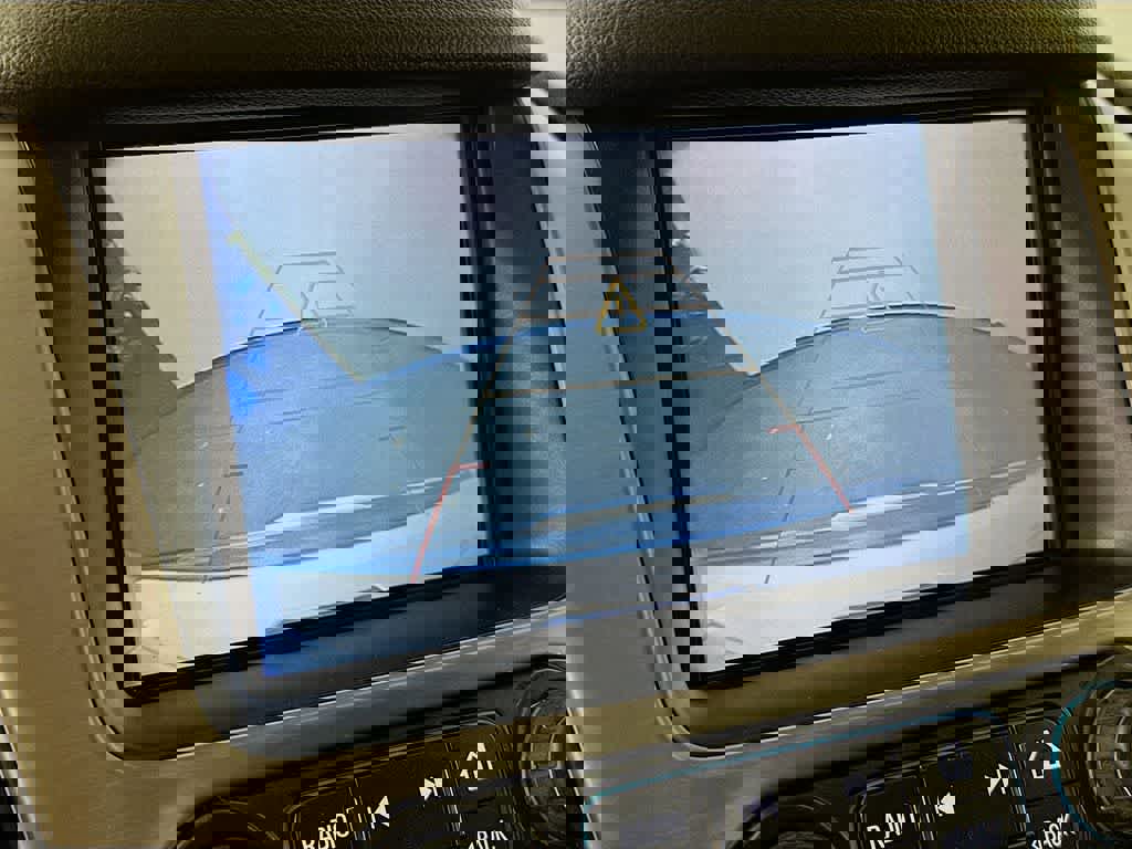 Used 2019 GMC Yukon Denali w/ Open Road Package image 29