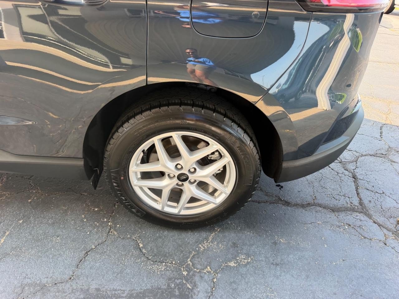 Certified 2024 Ford Edge SEL w/ Convenience Package AWD/4WD image 7