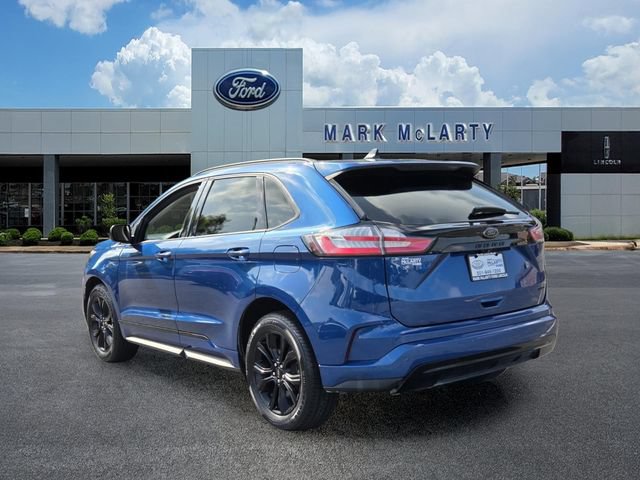 Certified 2024 Ford Edge SE w/ Black Appearance Package AWD/4WD image 3