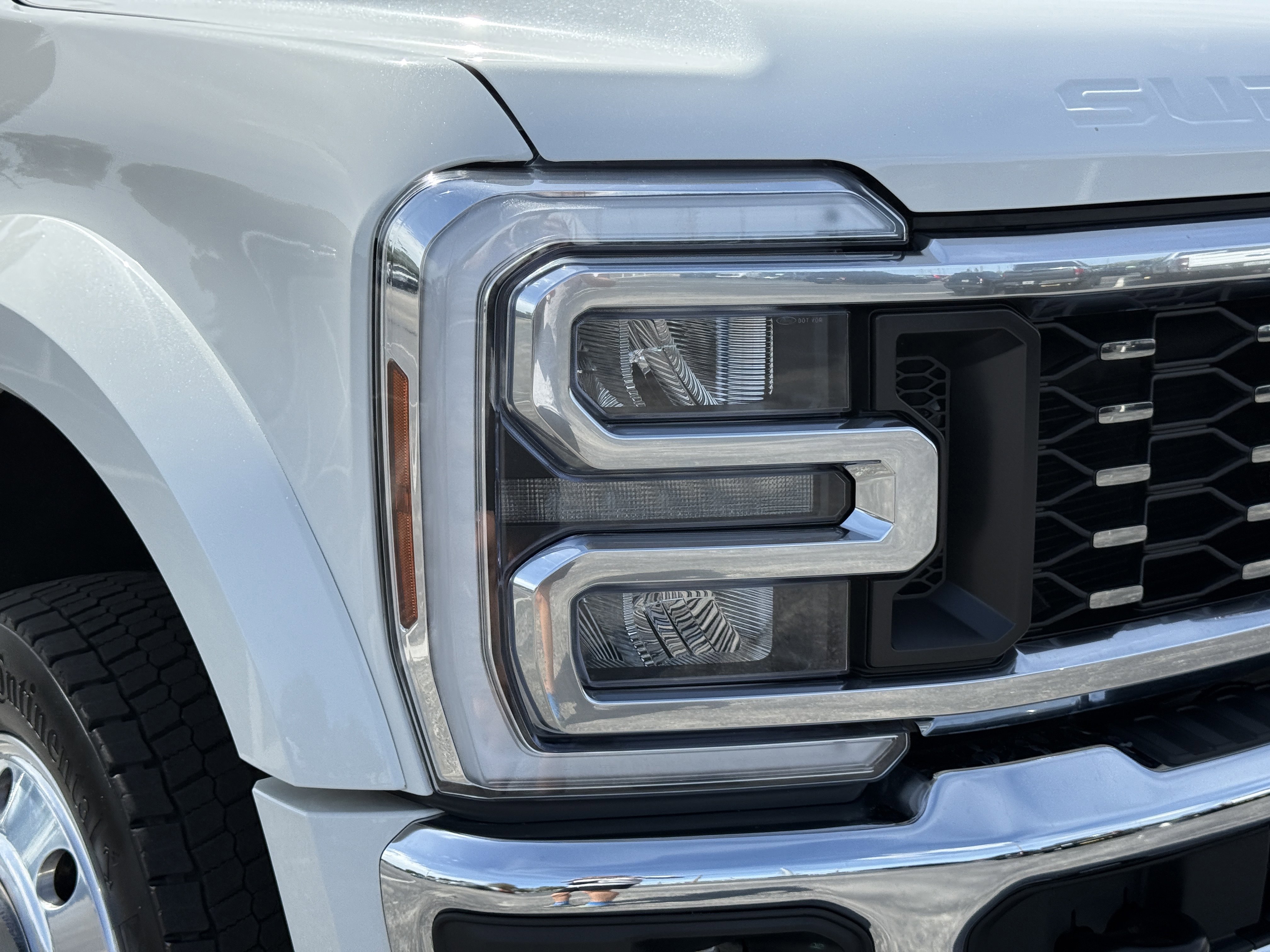 Certified 2024 Ford F450 Lariat w/ Lariat Ultimate Package image 7